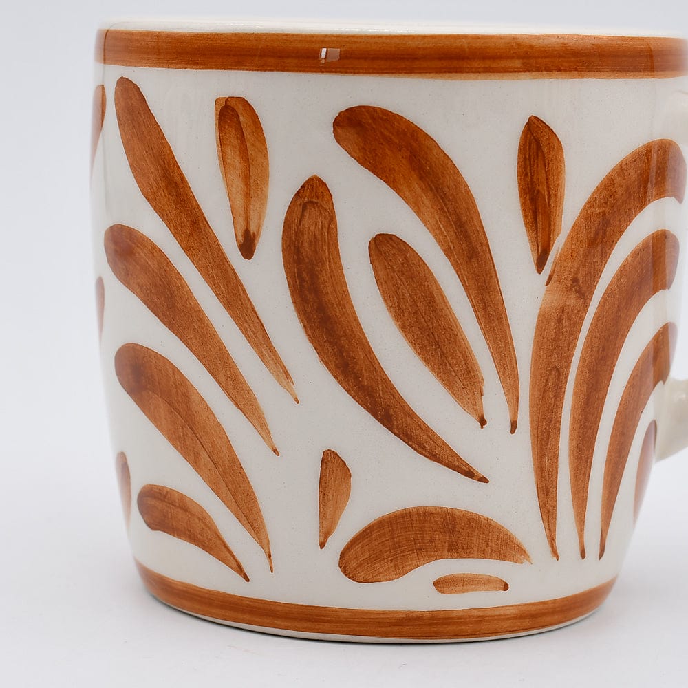 Coupe en céramique rouge en forme d'hippocampe Grand mug en céramique "Andorinha" - Terracotta
