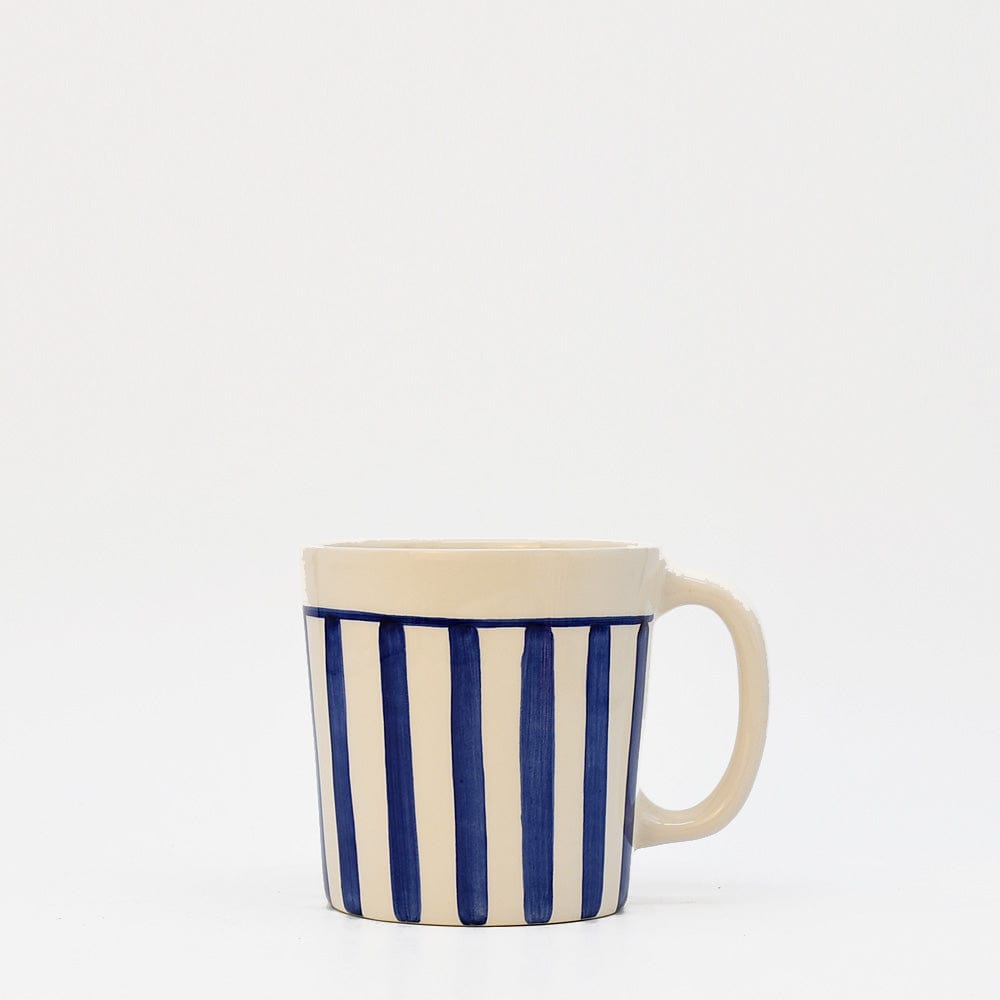 Mug en céramique portugaise I Vente en ligne Mug rayé en céramique "Costa Nova Mar" - Bleu Cobalt