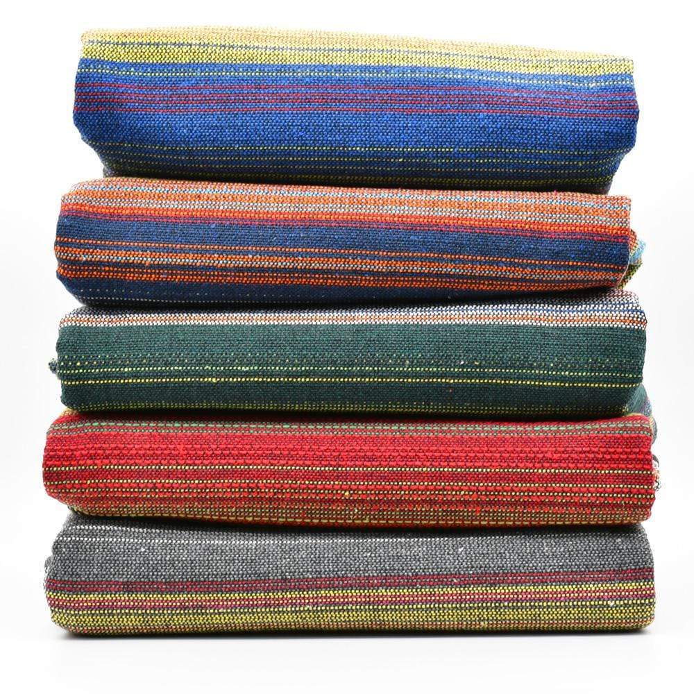 Tapis en coton fin 210x150 I Artisanat du Portugal en ligne Tapis fin en coton 210x150 - Rouge Noir & Rouge