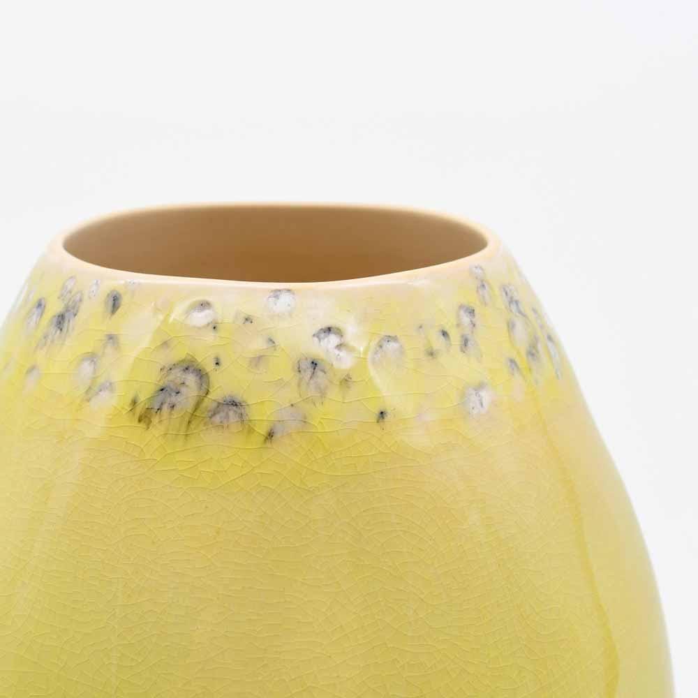 Vase ovale en grès jaune I Objet de décoration du Portugal Vase ovale en grès "Madeira" - Jaune